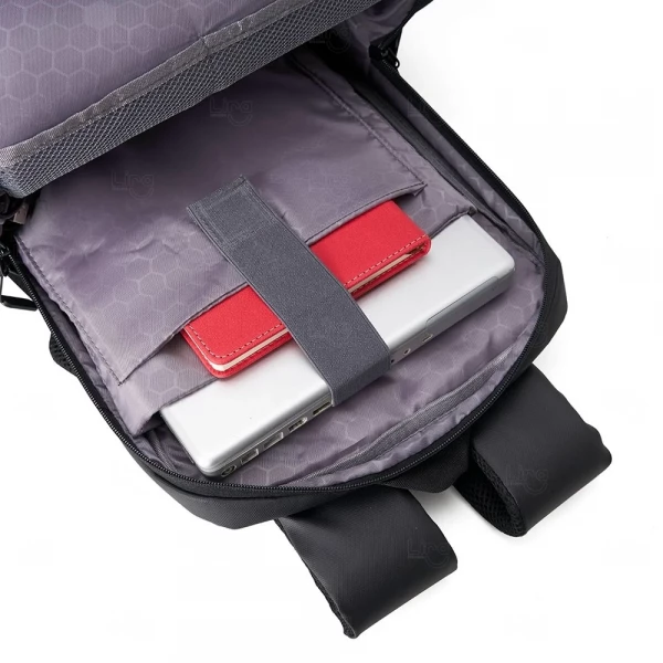 Mochila Couro Sintético Impermeável 20L Antifurto Personalizada 